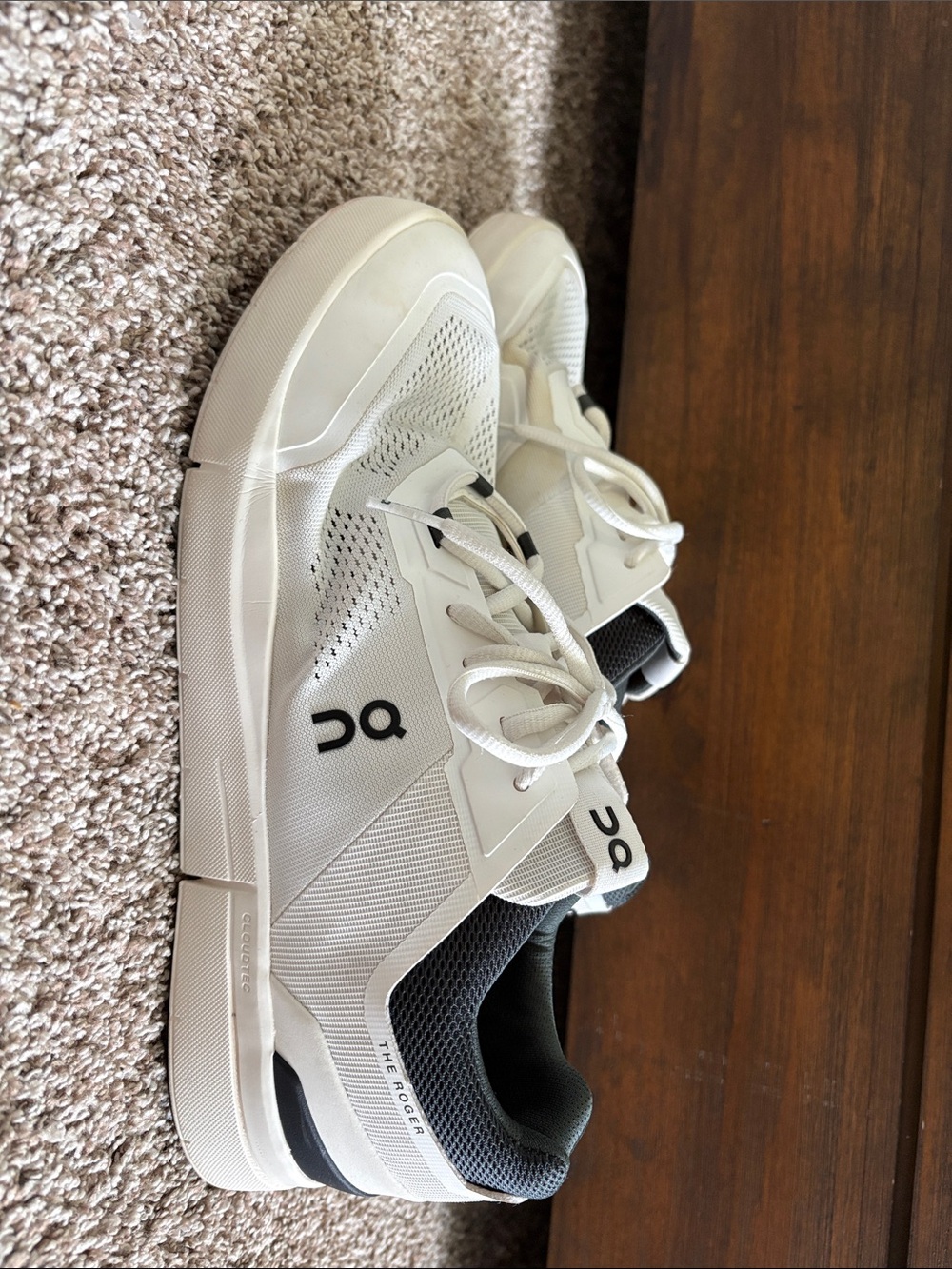 On Running Men’s White & Black Lace-Up Sneakers